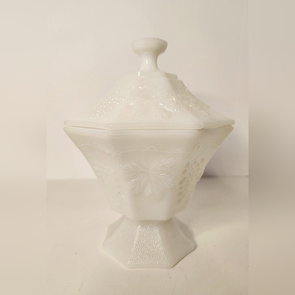 Vintage Anchor Hocking Milk Glass Pedestal Candy Dish with Lid - Harvest Grape